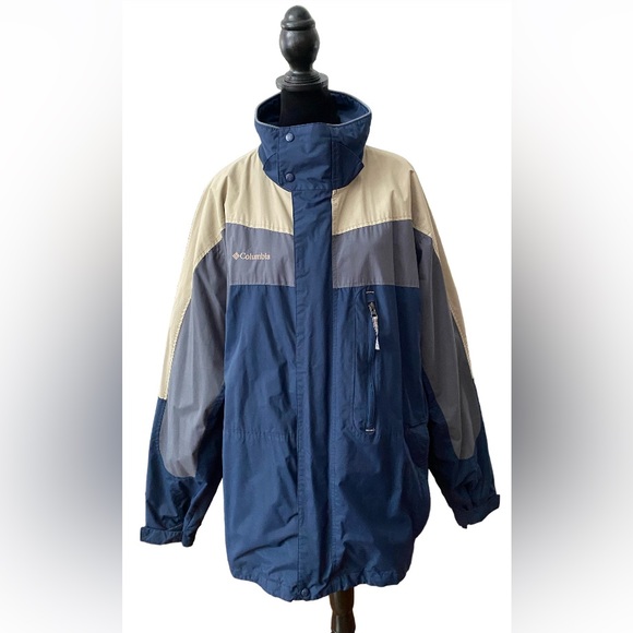 Columbia: Men’s Large Tall Core Jacket - Picture 15 of 17